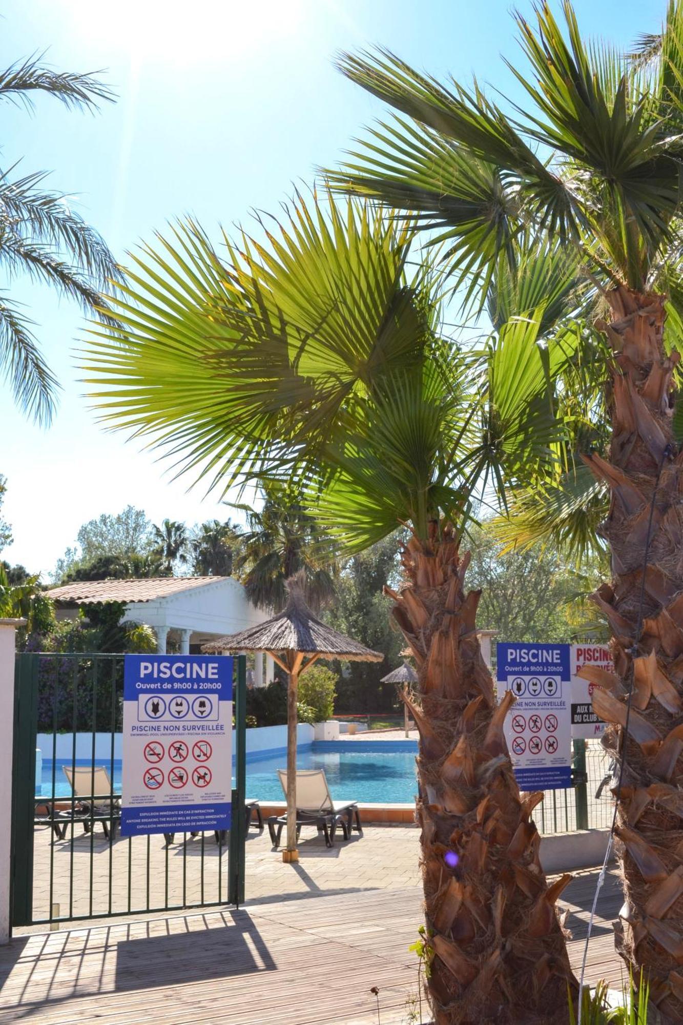 Malibu Village Canet-en-Roussillon Buitenkant foto
